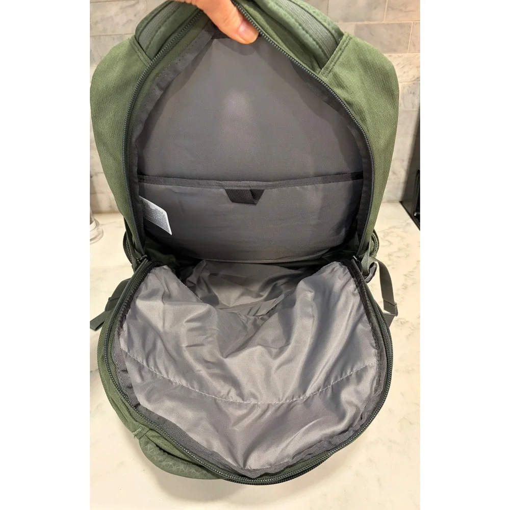 The North Face Pivoter Backpack Laurel Wreath Green Black NF0A3VXT Laptop Bag